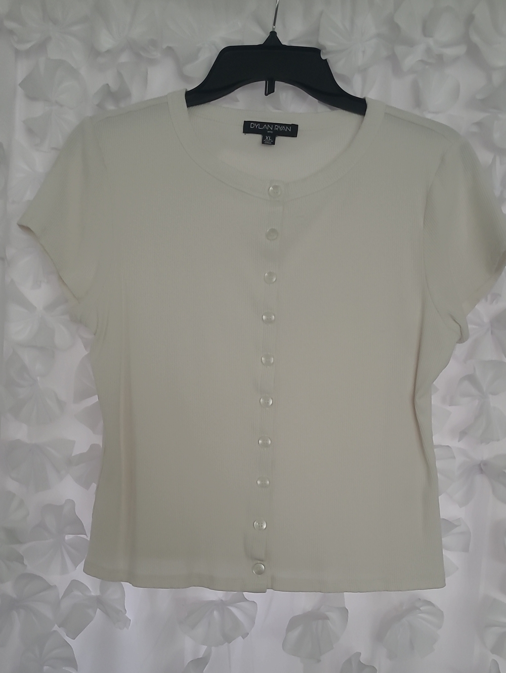Cream Button-Front Short Sleeve Top